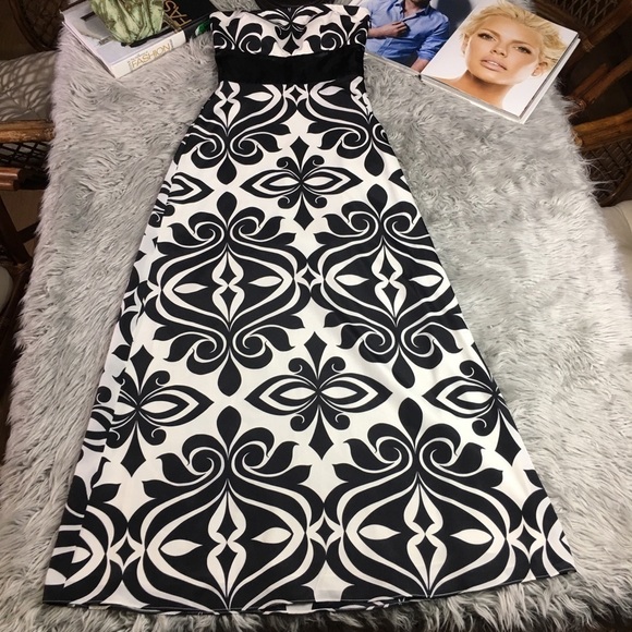 White House Black Market Dresses & Skirts - White House Black Market Dress